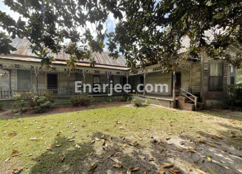 Free House Giveaway – Get a Farmhouse for Free with 1 Acre of Land